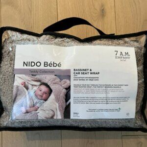 7 A.M. Enfant Nido Bebe Teddy Infant Wrap in Oatmeal
